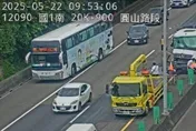 影/國1北上圓山段「國道客運出事」！撞砂石車傷亡不明
