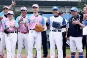 世壯運/侯友宜秀二刀流身手　蔣萬安領軍壘球首勝新北