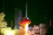 影/升空瞬間曝！陸「天問二號」發射　展開10年探星之旅