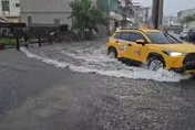雨彈升級擴大！18縣市炸豪大雨　大雷雨轟台中以南