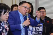 兒子遭爆劈腿！自己也被爆劈腿離婚　王義川：抹黑將採法律行動