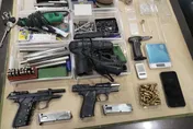 影/毒販住家改裝成槍枝工廠　警攻堅逮人起獲槍毒