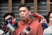 刀已架在脖子上！賴苡任不忍開嗆：再說我抓耙子就公開筆錄