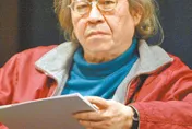 南方朔辭世/批評時政被情治盯上　愛書成痴「最便宜的快樂」