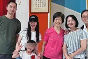 楊千霈爆哭！離婚後罕「同框前夫」　出席愛女畢業典禮