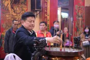 林右昌消費關公翻車？傅崐萁：宮廟當罷免舞台的小丑！