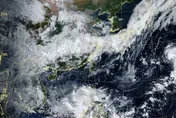 恐有雙颱！關島海域熱帶擾動發展　吳德榮：成颱機率30%