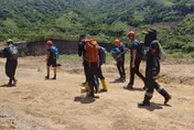 新北瑞芳爆噩耗！　登山客攻「小鬼瀑布」摔落慘死