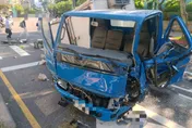 影/內湖三總旁車禍！公車疑未注意撞貨車　現場慘況曝