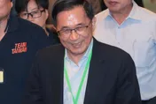 陳水扁被施壓挺大罷免？網喊「有難處按愛心」釣出本尊親自回應