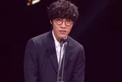 金曲36/方大同遺作獲獎！好友盧廣仲頒獎紅眼眶