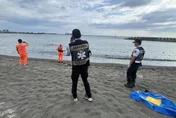 影/高雄男海邊遭犬隻攻擊　溺水送醫不治