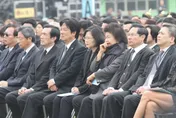 台灣政治人物誰英文最強？阿兜仔意外選「這位」最棒