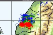 颱風尾驚人！彰化大雨「閃電狂劈3萬次」　肉眼可見超5800次