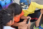 家長注意！5歲以下童「每日看螢幕逾1小時」過動風險增