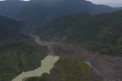 丹娜絲重創雲林草嶺！清水溪堰塞湖自然溢流　警戒未解