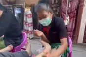 花5美元鬆一下慘中招！遊客泰國路邊攤按摩　竟換來滿腿膿包
