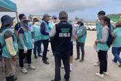 不能什麼事都靠國軍？民眾黨發動義工救災：賴清德不做小草做