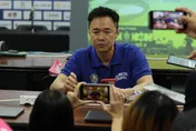 瓊斯盃/地貼害球員滑倒被罵翻！籃協：符合FIBA規定