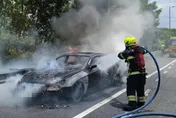 二手賓士交車2天自燃　消保官曝關鍵：可要求退還訂金