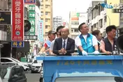 搶救黃健豪！韓國瑜親赴台中「選民服務」陪他車掃反罷