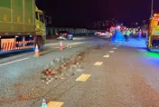 影/國1重大車禍！男開車自撞護欄人噴出「8車輾碎」
