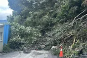 台20線南橫公路出事！大規模土石崩落雙向封閉