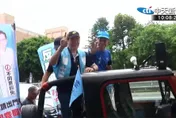 陪同賴士葆車隊掃街　馬英九笑稱感覺很好：很久沒站了有點懷念