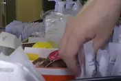 飯店不提供拖鞋！還延後入住、提早退房　常客嘆：被榨乾