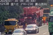 國1驚見「巨型起重機擋路」塞爆！上班族叫苦連天