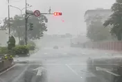 快訊/大雷雨襲來！台北市府發出天氣警特報