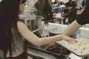 趙露思在台念大學過往被翻出　清純背影賣餛飩引熱議