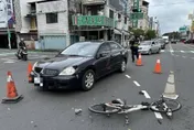 屏東14歲生騎車上學遭72歲老翁撞飛　頭部受創送醫