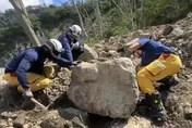 南橫墜谷搜救Day8！大石飄屍臭卻一度「停止挖掘」