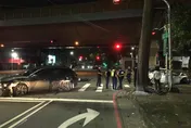高雄凌晨出現違規仔！　駕車闖燈「差點出大事」釀6傷