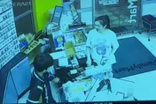 台中醉女砸紅酒割傷店員！再開啤酒潑全身　全家緊急回應了