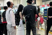 閃兵後近況曝！陳零九揪JKF女神啾啾同遊澳門　唱片公司回應了