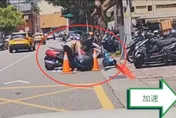 影/北市婦為停車放倒隔壁機車　網友炸鍋罵爆