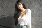 袁惟仁正妹女兒街訪意外曝光　撞臉啦啦隊女神李珠珢
