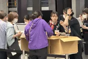 華航大阪航班延誤7小時慘睡機場！旅客淚：幽閉恐懼症發作