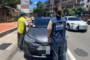 影/科技執法抓車牌　宜蘭分署在基隆路邊逮欠款13萬大戶