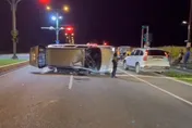 影/驚魂！花蓮台9線轎車急閃小貓翻覆　7人受傷送醫