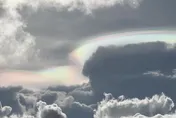 台東午後喜見「超大彩虹雲」　專家曝：集4條件才看得到