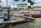 影/高雄燕巢513戶慘停電！大車鋼材釀災、台電：將求償