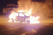 花蓮新天堂樂園驚見焦屍！　警消打完火「有人躺車內」