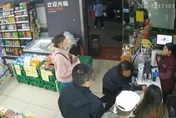 上海大媽退貨爭執倒地亡　便利店「見死不救」判賠142萬