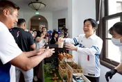 台灣棒球創三冠佳績　賴清德在總統府辦早餐款待英雄
