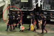 影/3千萬保金清點完畢　應曉薇搭囚車抵達北院