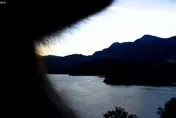 影/曾文水庫「鏡頭君」遭巴頭！犯案身影曝光　網笑：猴死囡仔