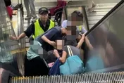 看護推輪椅搭北捷手扶梯翻車「害2人慘摔」　家屬喊告